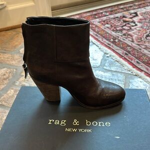 Rag & Bone classic Newbury dark brown boot size 8.5 in good condition